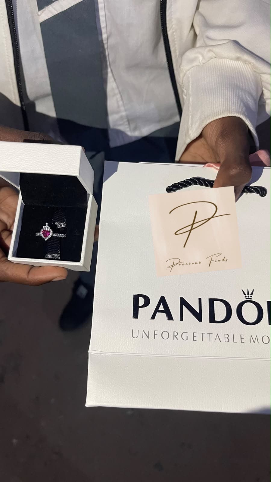 Anel Pandora💕
