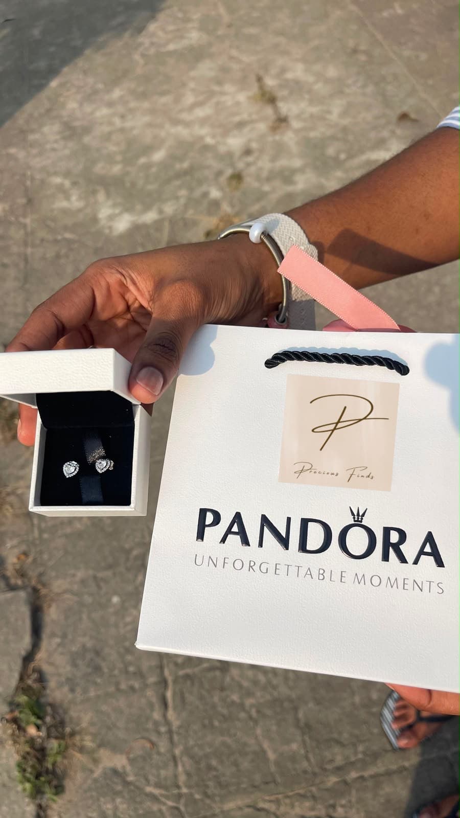 Brincos Pandora💞